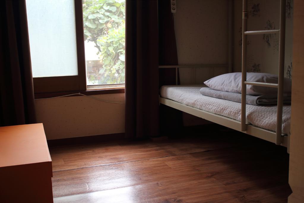 Hongdae Orange Guesthouse Seoul Ngoại thất bức ảnh