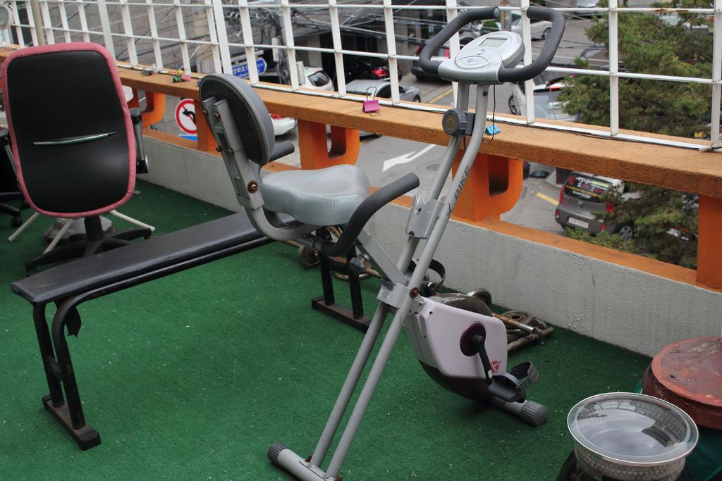 Hongdae Orange Guesthouse Seoul Ngoại thất bức ảnh