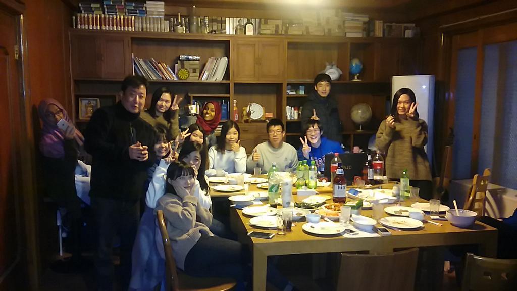 Hongdae Orange Guesthouse Seoul Ngoại thất bức ảnh